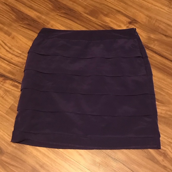 LOFT Dresses & Skirts - Multi Tiered Ann Taylor Loft Factory Skirt